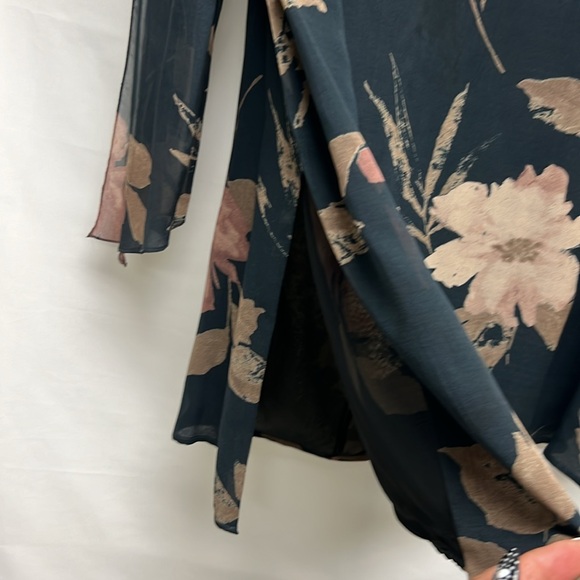 Carmen Marc Valvo long sleeves print tunic - Picture 3 of 8